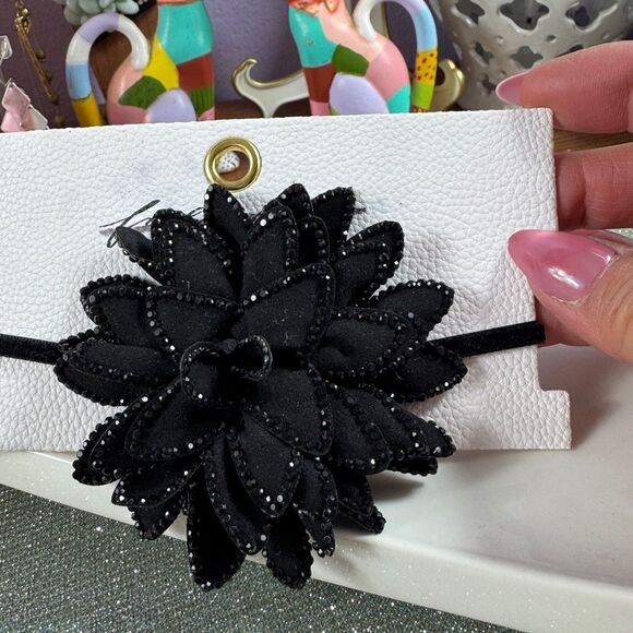 New! Free People Elegant Black Floral Choker Necklace - Picture 7 of 11